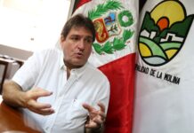 JUAN CARLOS ZUREK: «NO DEBERÍA ESCUCHARSE PROPUESTAS DESEQUILIBRADAS COMO LA HECHA POR PAZ DE LA BARRA»