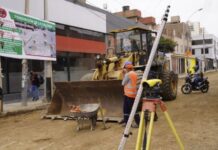 MUNICIPIO DE PUEBLO LIBRE VIENE RENOVANDO PISTAS