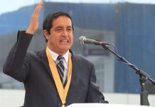 ALCALDE DE SAN JUAN DE LURIGANCHO RECONOCE QUE FUNCIONARIOS DE LA MUNICIPALIDAD TRABAJAN EN SU CAMPAÑA ELECTORAL