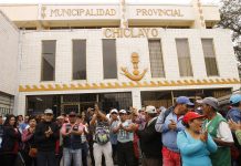 OBREROS DE LA MUNICIPALIDAD DE CHICLAYO ANUNCIAN PARO DE LABORES