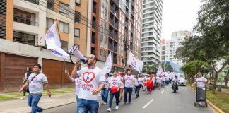 Jesús María camina junto a Luiz Carlos Reátegui, candidato de Somos Perú: crece el respaldo ciudadano en las calles
